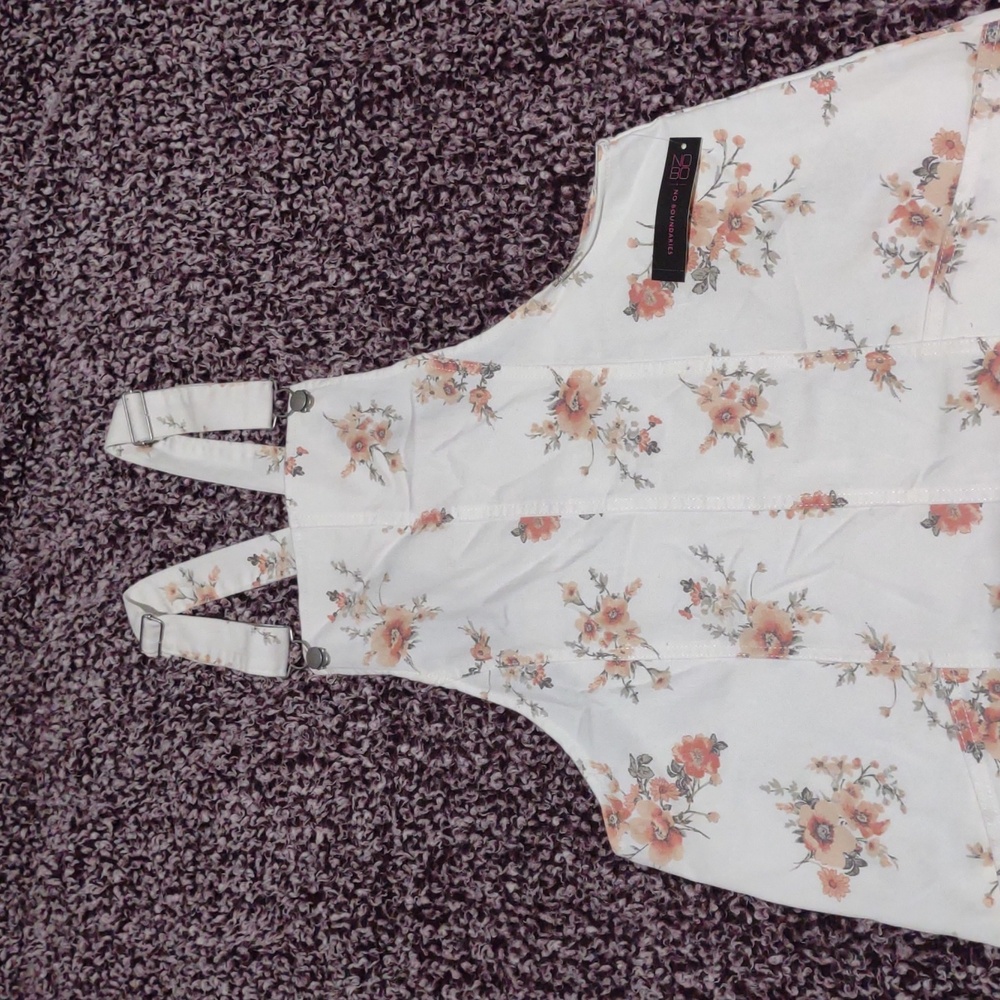 No Boundaries Girl's Juniors' Pinafore Dress - Picture 5 of 6